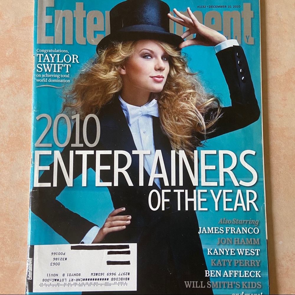 Taylor Swift - Entertainment magazine 2010